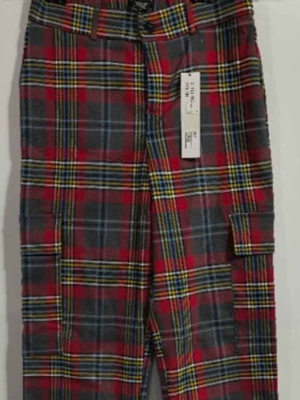Body By Us Red Plaid Tapered Leg Cargo Side Pockets Pant Women's Small NWT